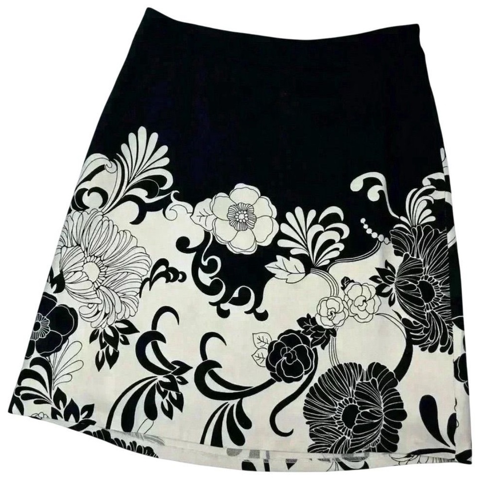 Ann Taylor Black and White Knee-Length A-Line Skirt